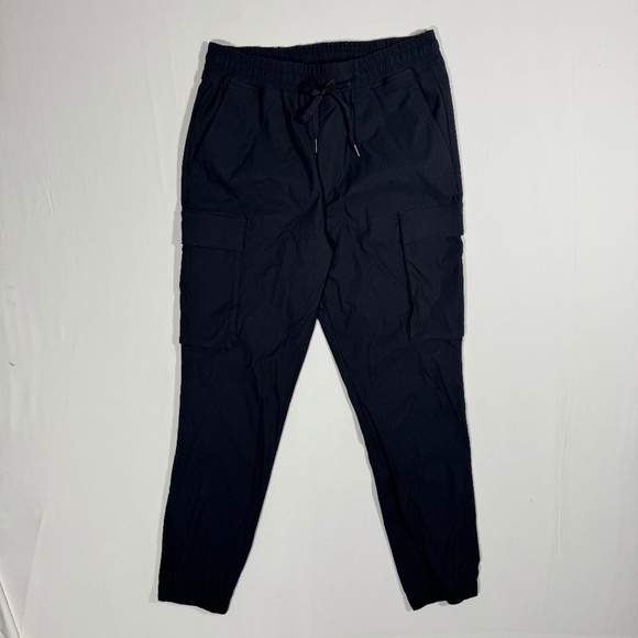 Under 510 Jogger Mens 30x24 Black Cargo Stretch Casual U-510 Under 5'10 Athletic - Picture 1 of 7